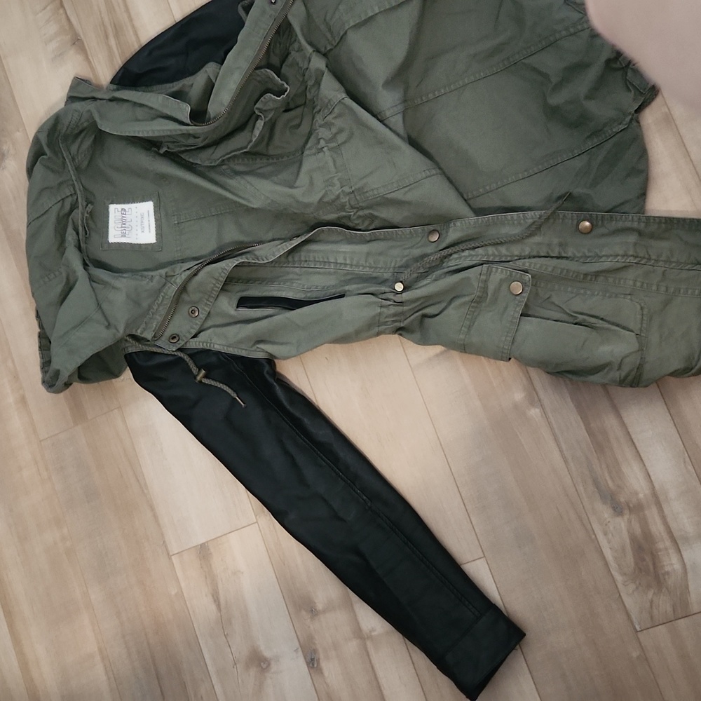 Spring/Fall Hooded Jacket - Picture 3 of 7